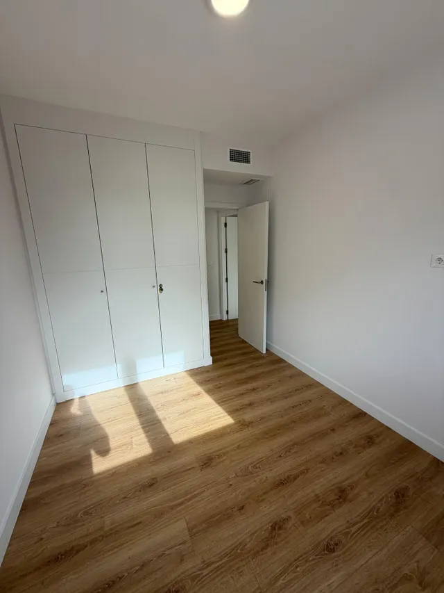 Moderna Planta Baja en Mairena del Aljarafe con Amplio Patio y Excelentes Comodidades — 24