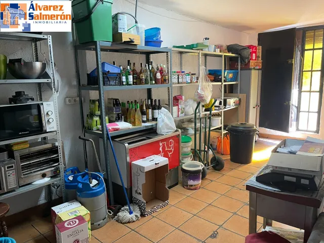 ¡TRASPASO DE RESTAURANTE EN PLENO FUNCIONAMIENTO! — 4