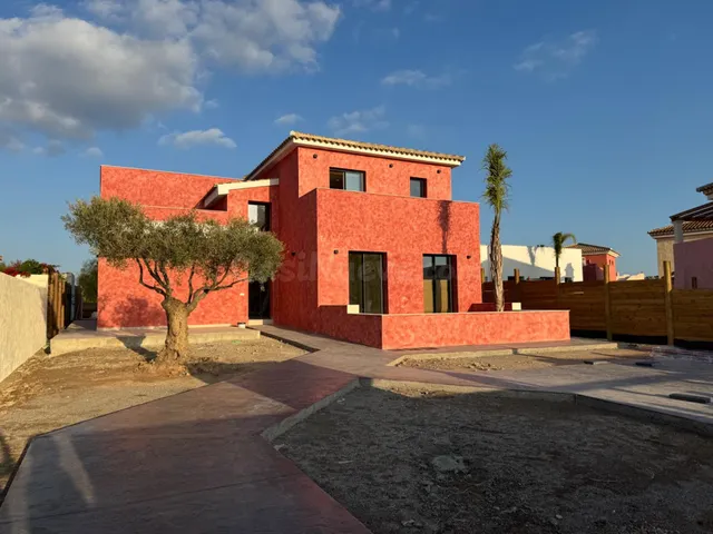 Villa de Lujo en Desert Springs: Elegancia, Confort y Vistas - foto 4