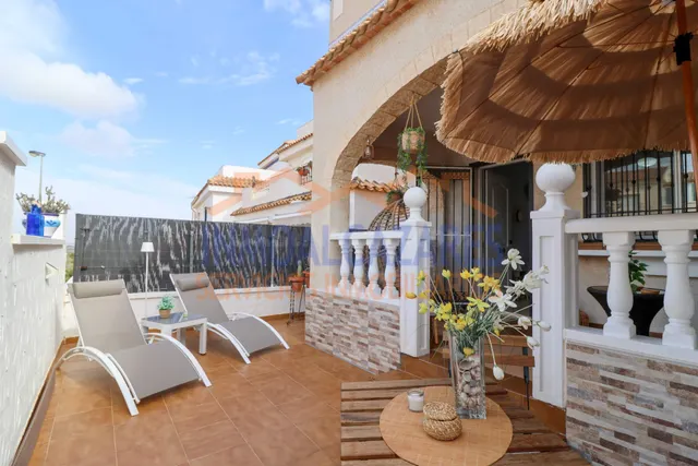 DUPLEX DE 2 habitaciones, PISCINA COMUNITARIA Y SOLARIUM CON VISTAS AL MAR. EN EL CARMOLÍ, MURCIA — 2