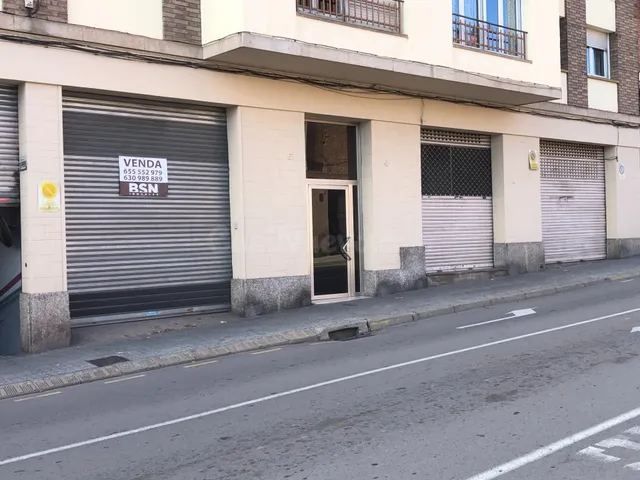 LOCAL EN VENTA EN MANRESA