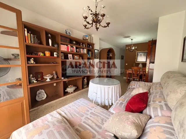 PISO EN VENTA DE TRES habitaciones EN CHIPIONA — 5