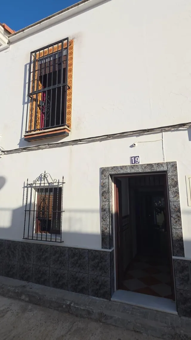 CASA DE 6 DORMITORIOS CON 2 habitaciones EN PLANTA BAJA Y PATIO | VILLAMARTÍN — 42