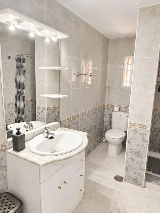 PISO SEMI REFORMADO EN ISLA CHICA HUELVA — 10