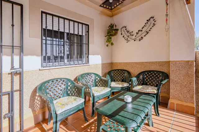 CHALET PAREADO CON PISCINA COMUNITARIA, CIJUELA — 8