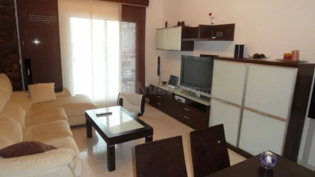 OPORTUNIDAD DE INVERSIÓN: APARTAMENTO ALQUILADO CON VISTAS I - foto 5