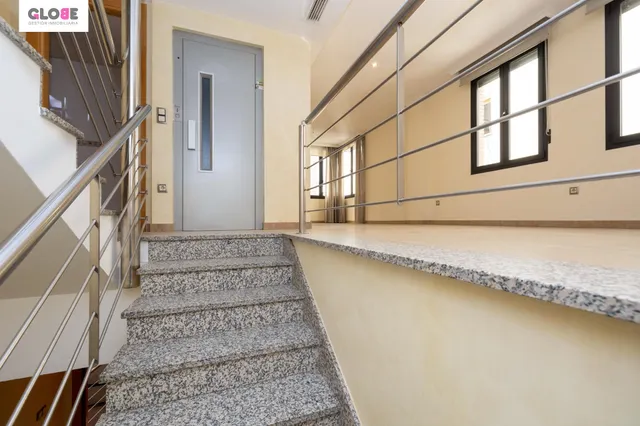 Casa exclusiva junto a Acera del Darro. Pleno centro de Granada. Seminueva y con ascensor propio — 5
