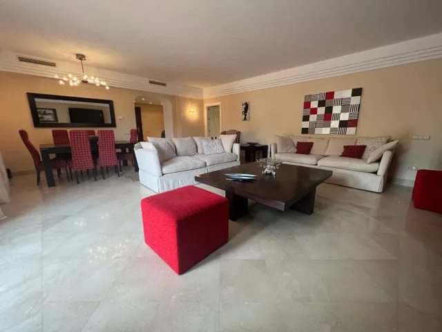 Lujoso apartamento Duplex en una exclusiva  urbanizacion en Puerto Banus Azambra hill club — 8