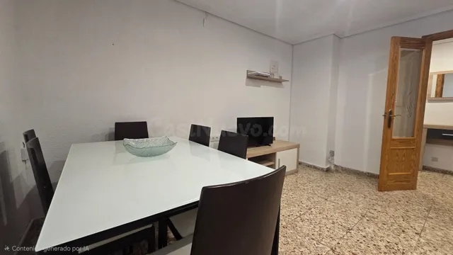 PLANTA BAJA CON 4 DORMITORIOS - foto 5