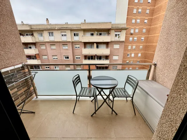 Se vende fantástico piso en Torremolinos centro, — 2