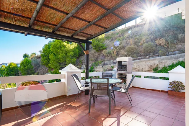 ESPECTACULAR TERRAZA EN ESQUINA Y VISTAS AL MAR EN LA ZENAIDA – RINCÓN DE LA VICTORIA — 24