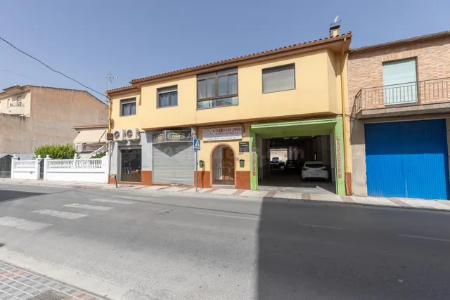 ¡Gran oportunidad en Chauchina Justoa, junto a la entrada de