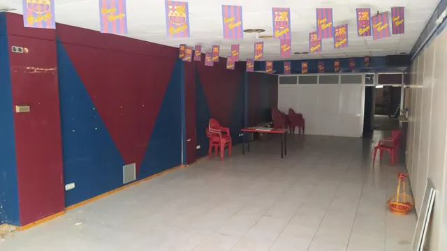 Gran local en planta baja — 2