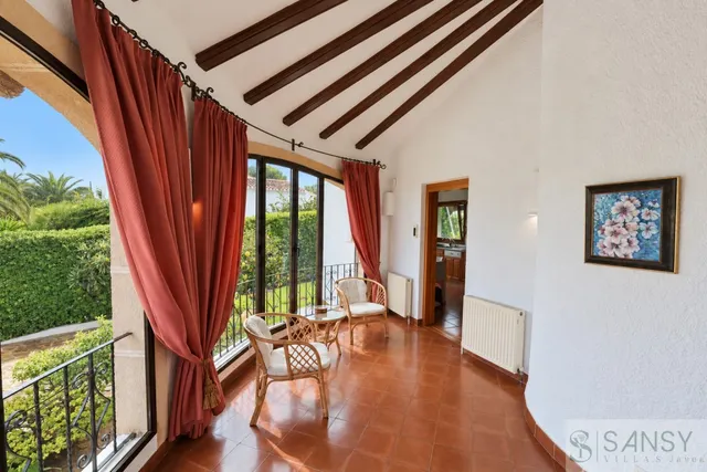 Chalet con piscina en venta en Jávea/Xàbia - 4 dormitorios y vistas al Montgó — 30