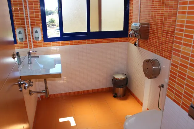 Oficina en venta en Zona Oeste — 20