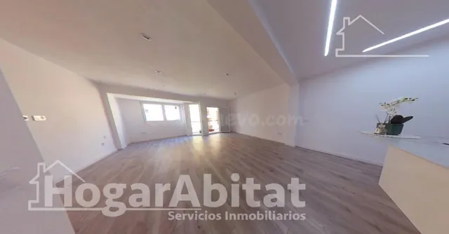 Reformado y muy bonito con balcón junto av. del maestro rodrigo — 5