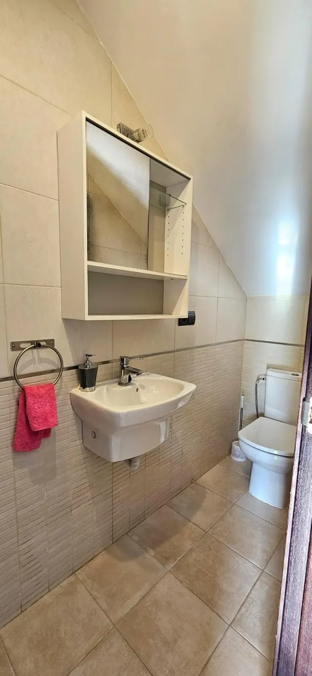 Casa en venta en Guillena con garaje, piscina comunitaria y gimnasio — 8