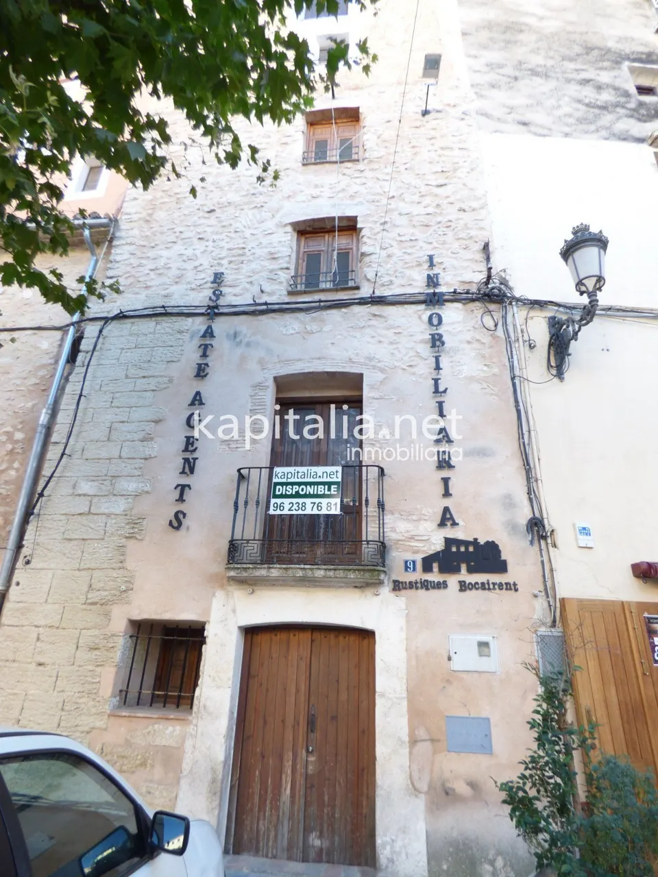 Local a la venta en Bocairent.
