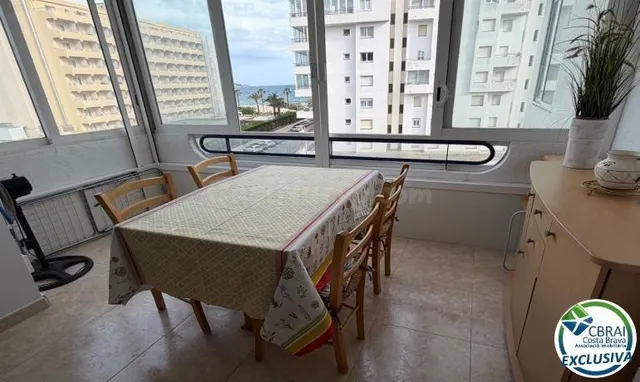 Piso de una habitación a 50 m de la playa — 4