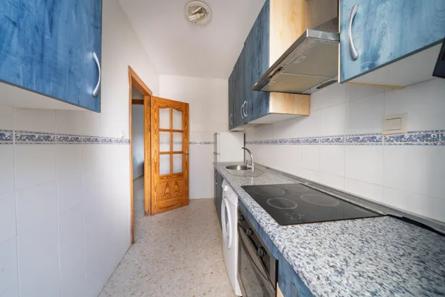 PISO EN OTURA — 6