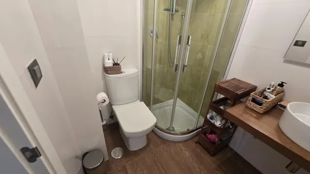 Piso con gran salón de 45 m2, garaje y trastero junto al Parque de Vioño — 35