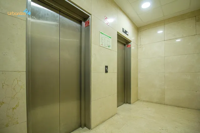 OFICINA DIAFANA EN EL CENTRO DE BADAJOZ — 4