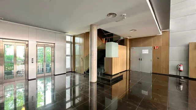 Oficina 1700m² en alquiler - Villaviciosa de Odón — 47