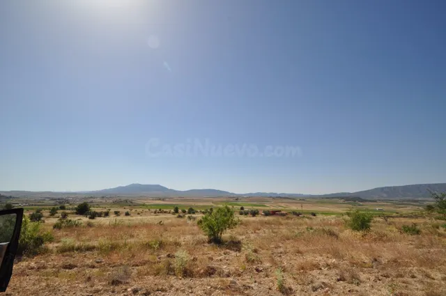 Parcela en venta en Pinoso, Comunidad Valenciana - foto 2