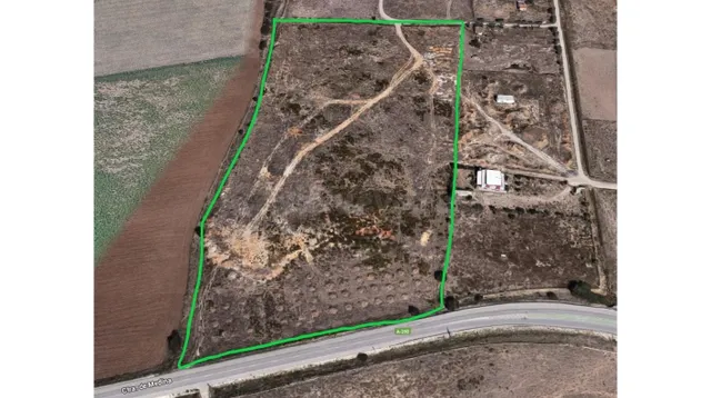 TERRENO DE DIEZ ARANZADAS DE TIERRA - foto 3