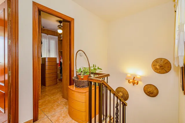 AMPLIA VIVIENDA EN CHAUCHINA CON PISCINA — 33