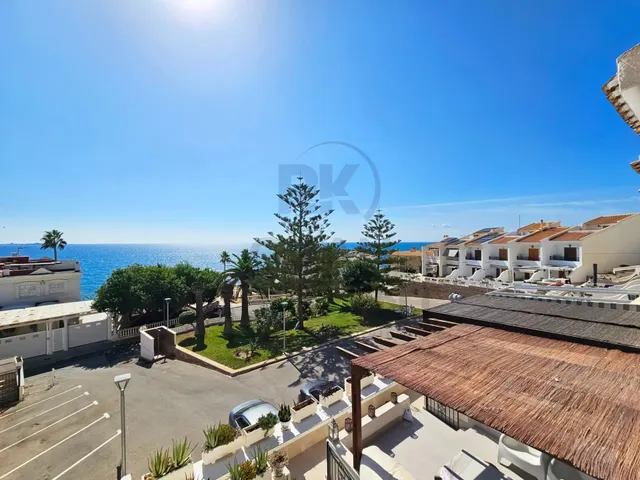 Bungalow con terraza de 25 m2 y vistas a Tabarca a 200 m del mar — 17