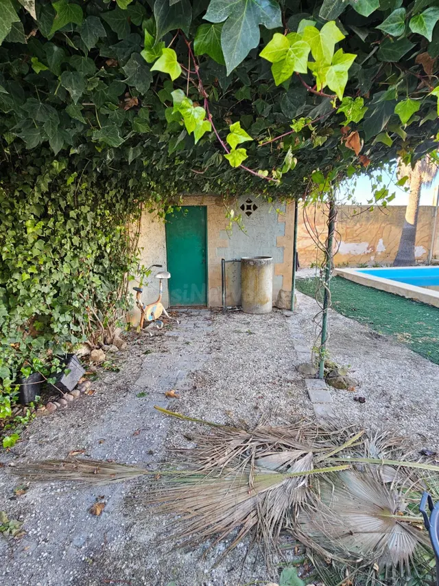 Chalet con dos Viviendas Independientes — 5