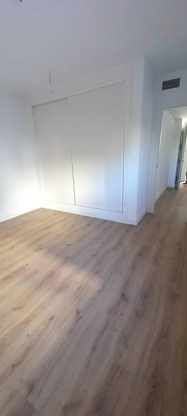 Oportunidad en Edificio Nuevo: Moderno y Acogedor - foto 3