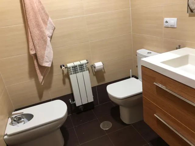 Amplio Piso en el Centro de Ponferrada - Ideal para Familias — 26