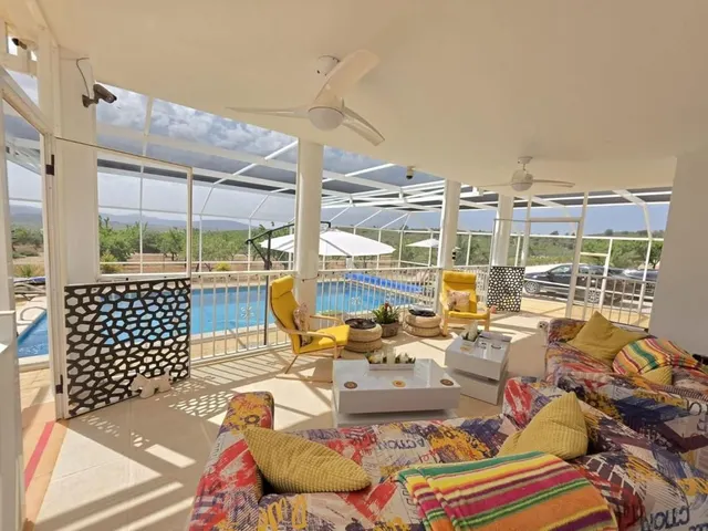 Casa 3 habitaciones 263m² en venta - Comunidad valenciana - foto 2