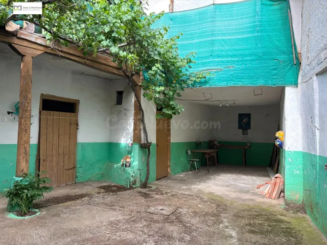 CASA EN VENTA EN VILLAMOR DE ORBIGO - foto 5