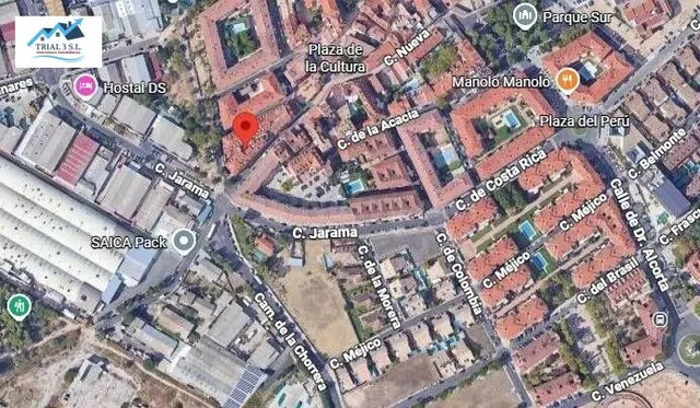 Venta de Plaza de Aparcamiento en Velilla de San Antonio. - foto 3