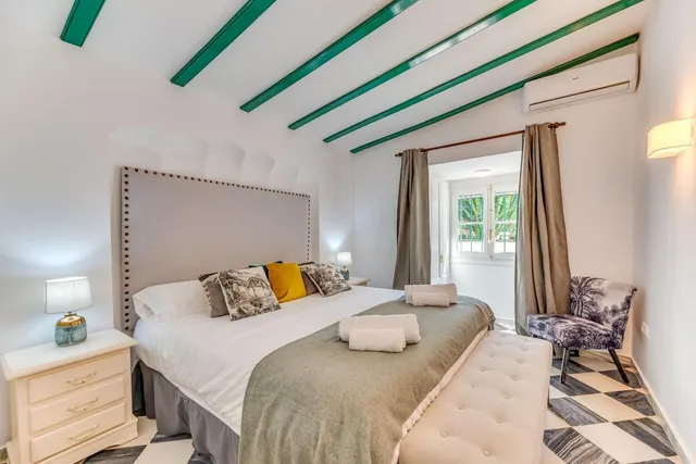 Chalet 5 habitaciones 224m² en venta - Marbella — 10