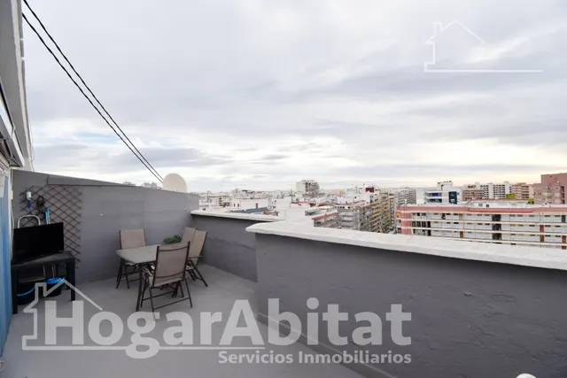 ¡CERCA DEL MAR CON VISTAS A LA MONTAÑA! ÁTICO ESQUINERO CON  - foto 5