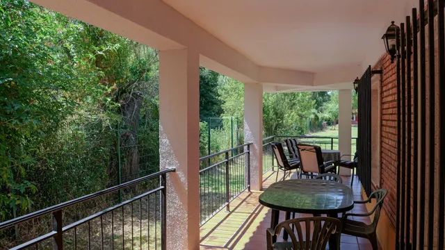 Finca rústica con dos viviendas — 8