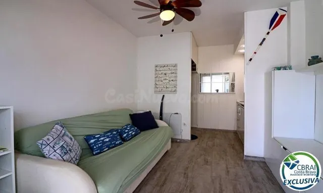 Casa con gran terraza al sur adosada ubicada en la zona de S - foto 3