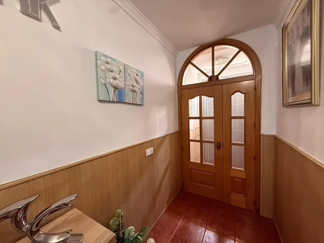 Amplia casa de dos plantas + buhardilla y azotea en santa cruz – a solo 15 minutos de Córdoba — 9