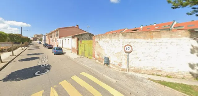 MONCASA VENDE, casa con terreno