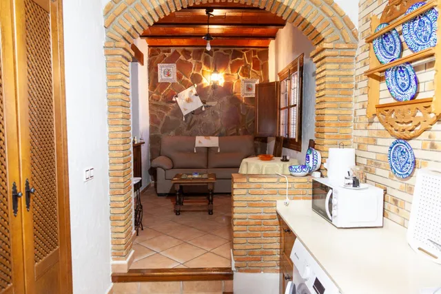 Se Vende Casa Cueva en BENAMAUREL — 15