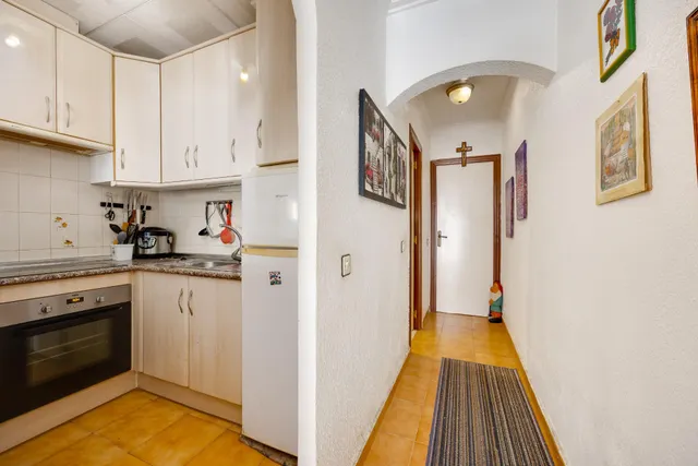 Bungalow sin vecinos arriba de 1 dormitorio con patio en Nueva Torrevieja — 9