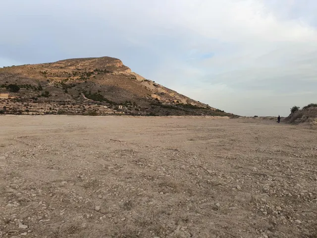 BUEN TERRENO URBANIZABLE CERCA DEL SANTUARIO — 3