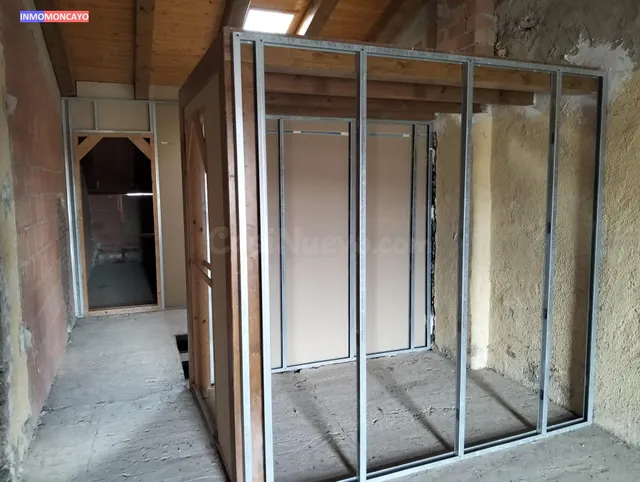 SE VENDE EDIFICIO EN TARAZONA (ZARAGOZA) - foto 5