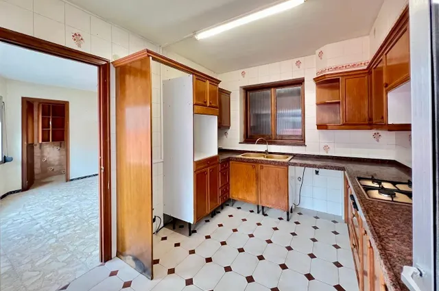 EDIFICIO EN VENTA EN MANRESA — 10