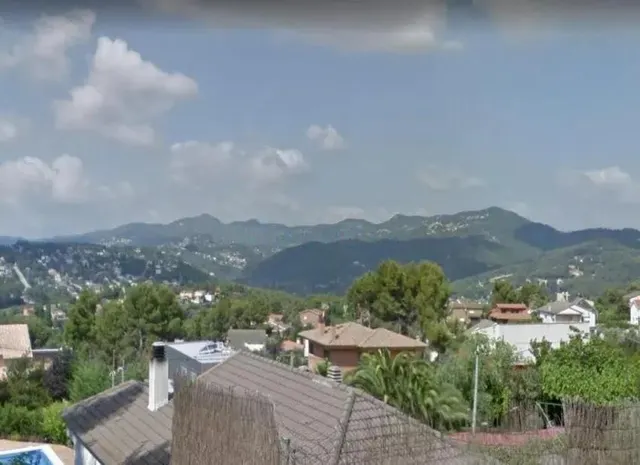Se vende casa en Corbera de Llobregat (Barcelona). — 3