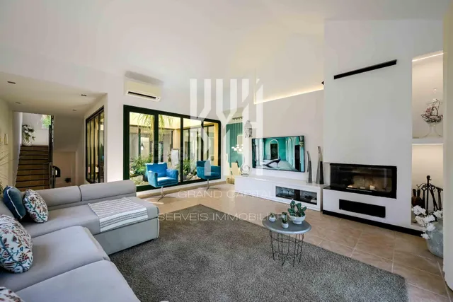 CASA GOLF — 16